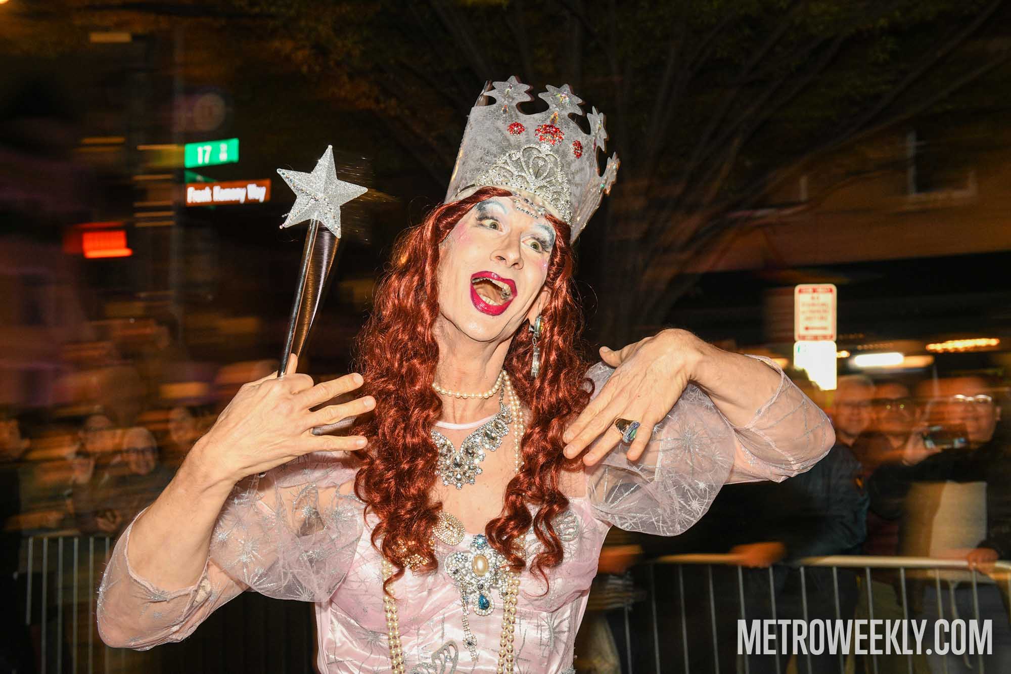 #41 of 70 : 2025-10-31_3016_178660.jpg